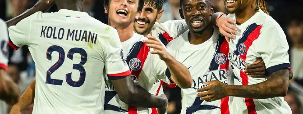 Cinq joueurs ont marqué des buts en un seul match du Paris Saint-Germain lors de la nouvelle saison