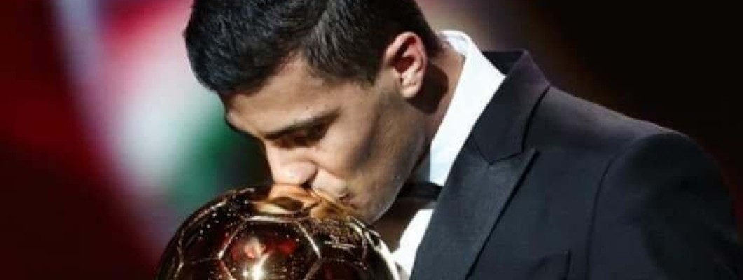 Un joueur des années 90 remporte le Ballon d'Or pour la première fois